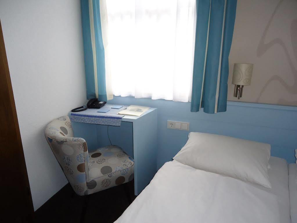 Hotel Koenigsaecker Friedrichshafen Exterior photo