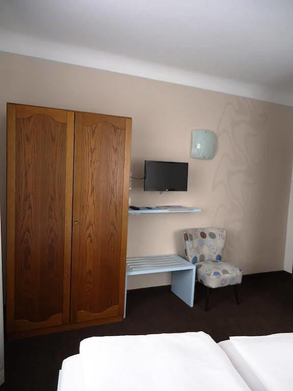 Hotel Koenigsaecker Friedrichshafen Exterior photo